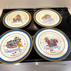 Walt Disney numbered limited Decorative Plates as a salute to the Spirt of 76’